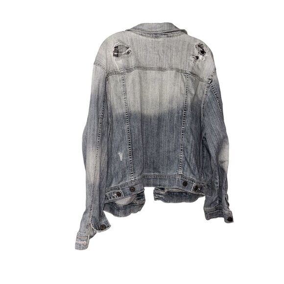 Torrid Womens Light Wash Distressed Denim Jacket Size 2 With Ripped Back Details - Picture 7 of 7